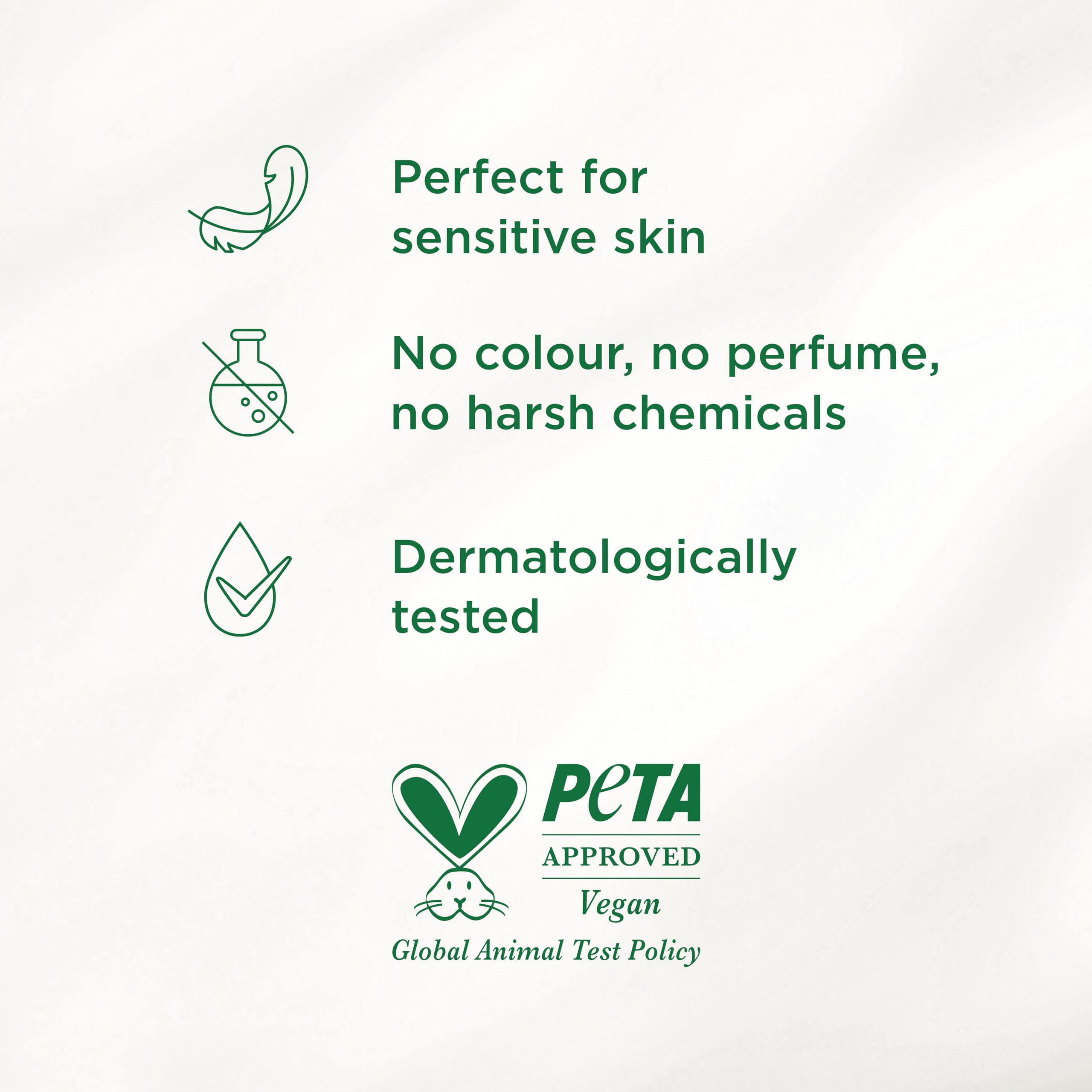 Simple Kind to Skin Hydrating Light Moisturiser Skin Care Product with Pro-Vitamins B5 and E for 12-Hour Moisturisation 125 ml