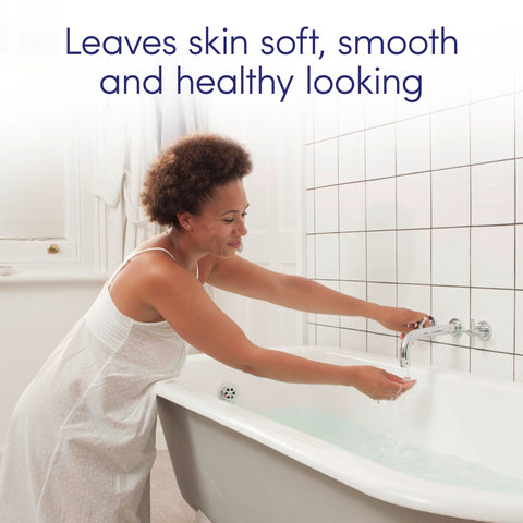 Dove Original Beauty Bar Soap with ¼ moisturising cream for softer, smoother, healthier-looking skin 4x 90 g