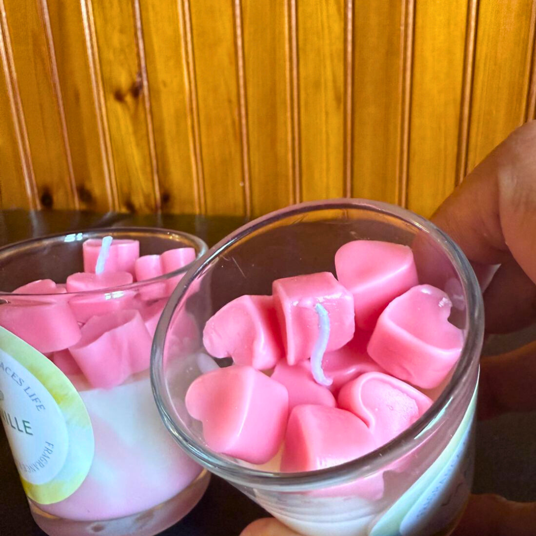 Vanilla Scented Heart Candle – Handmade Layered Candle with Pink Heart Wax Melts (8 oz)