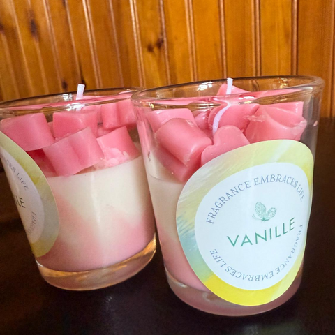 Vanilla Scented Heart Candle – Handmade Layered Candle with Pink Heart Wax Melts (8 oz)